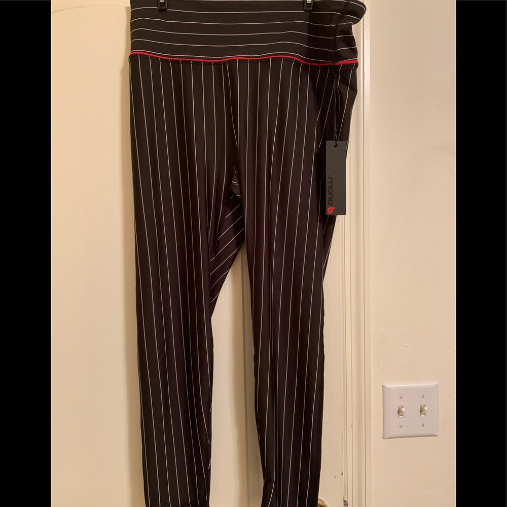 mono B 1XL Dressy Leggings 💕 Price Drop 💕